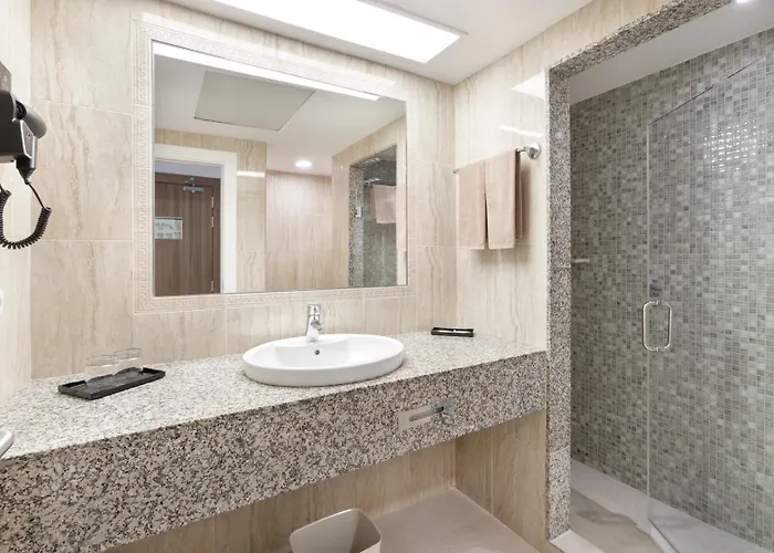 Riu Paraiso Lanzarote 호텔