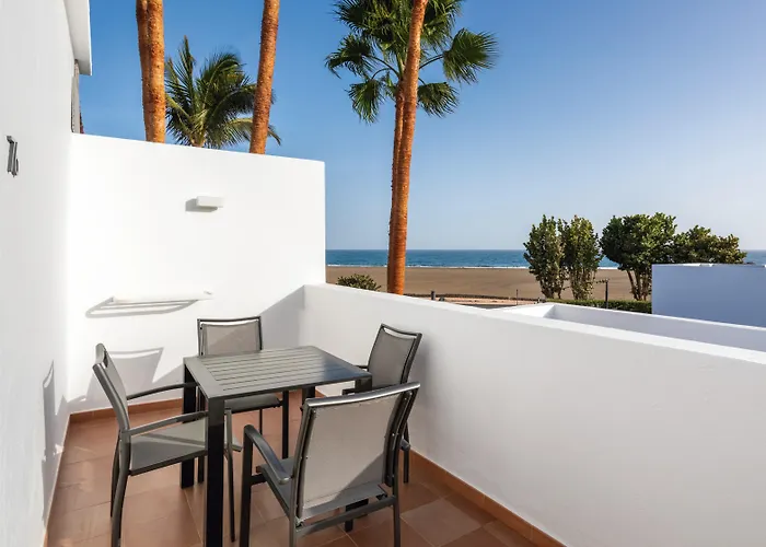 호텔 Riu Paraiso Lanzarote 4*