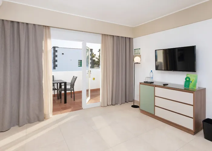 Riu Paraiso Lanzarote 호텔 4*