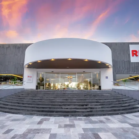 Riu Paraiso Lanzarote 4* プエルト・デル・カルメン