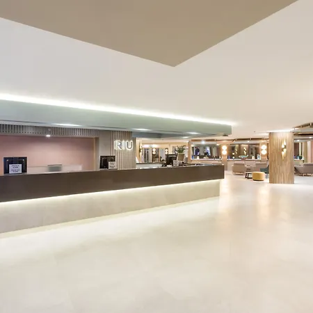 ホテル Riu Paraiso Lanzarote