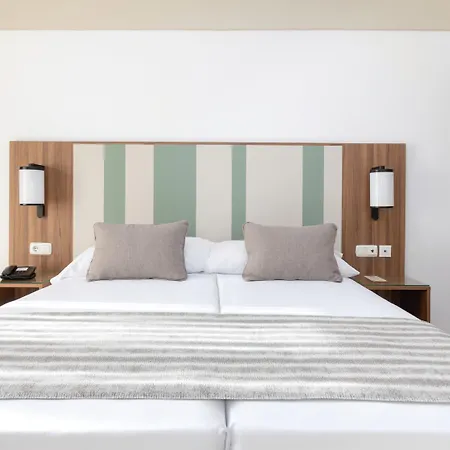Riu Paraiso Lanzarote فندق بويرتو ذيل كارمين
