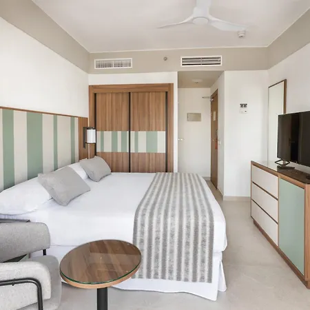 Hotel Riu Paraiso Lanzarote